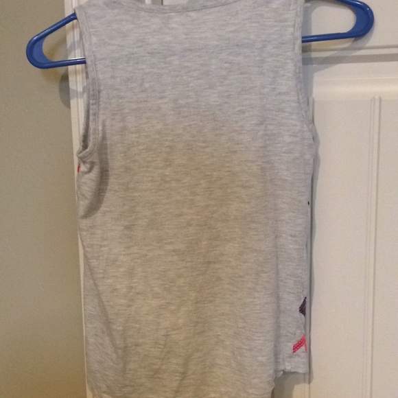 Tank top with multiple colors of sequins - Picture 2 of 2